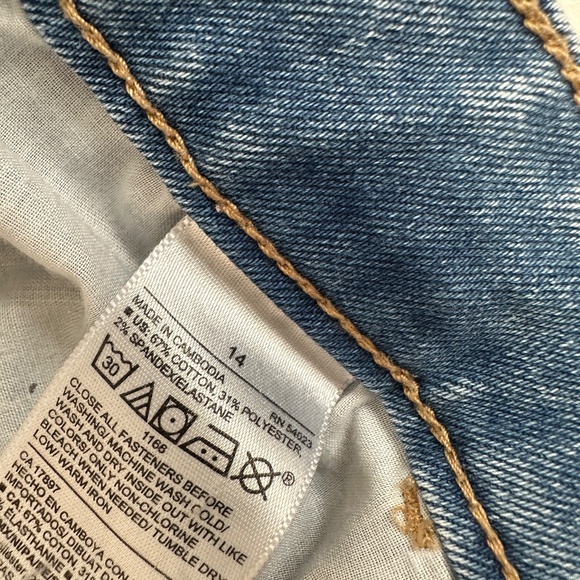 Old Navy Kicker Boot-Cut Women’s Jeans – Size 14 - Picture 6 of 7